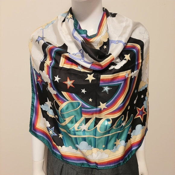 GUCCI Sareya Horse and Dream Print Silk Scarf 70cm - Picture 3 of 11